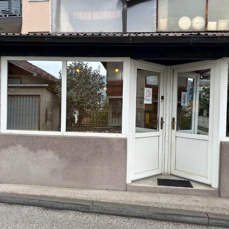 Apartman Nani - Secure and free parking space! - One-Bedroom Apartment - 17