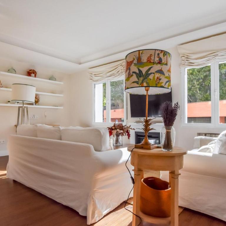 Modern and Bright-2Bedroom 2Bathroom-Bernabéu - Two-Bedroom Apartment - 8