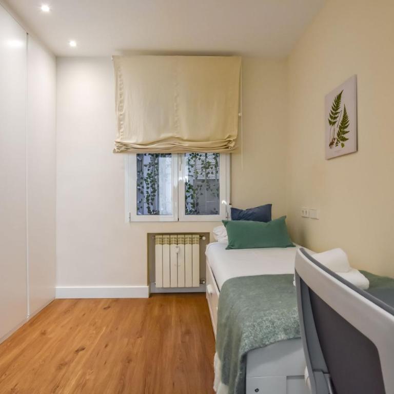Modern and Bright-2Bedroom 2Bathroom-Bernabéu - Two-Bedroom Apartment - 17