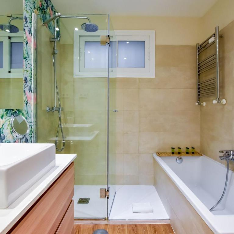 Modern and Bright-2Bedroom 2Bathroom-Bernabéu - Two-Bedroom Apartment - 23