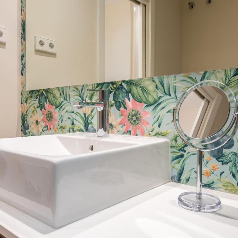 Modern and Bright-2Bedroom 2Bathroom-Bernabéu - Two-Bedroom Apartment - 27