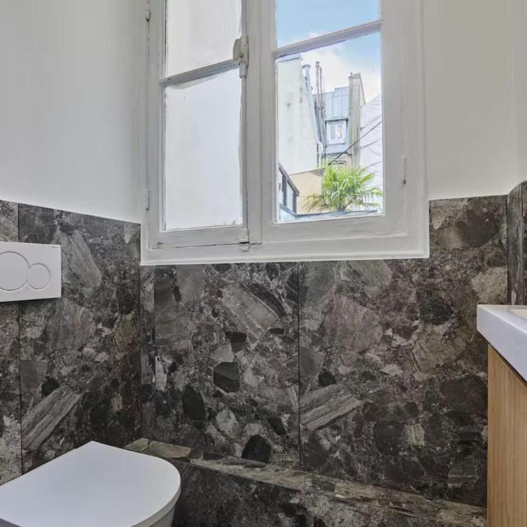 Chic Saint Honoré Luxury Stay with AC - Appartement - 19
