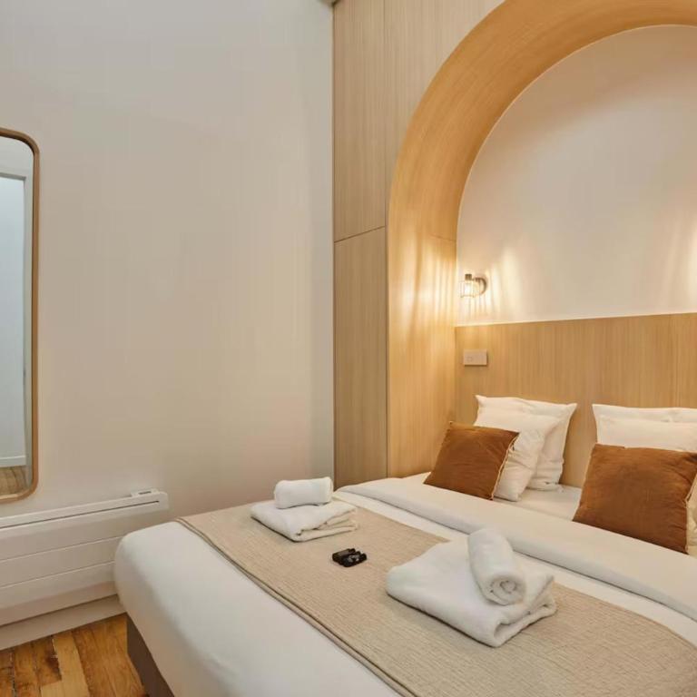 Chic Saint Honoré Luxury Stay with AC - Appartement - 17