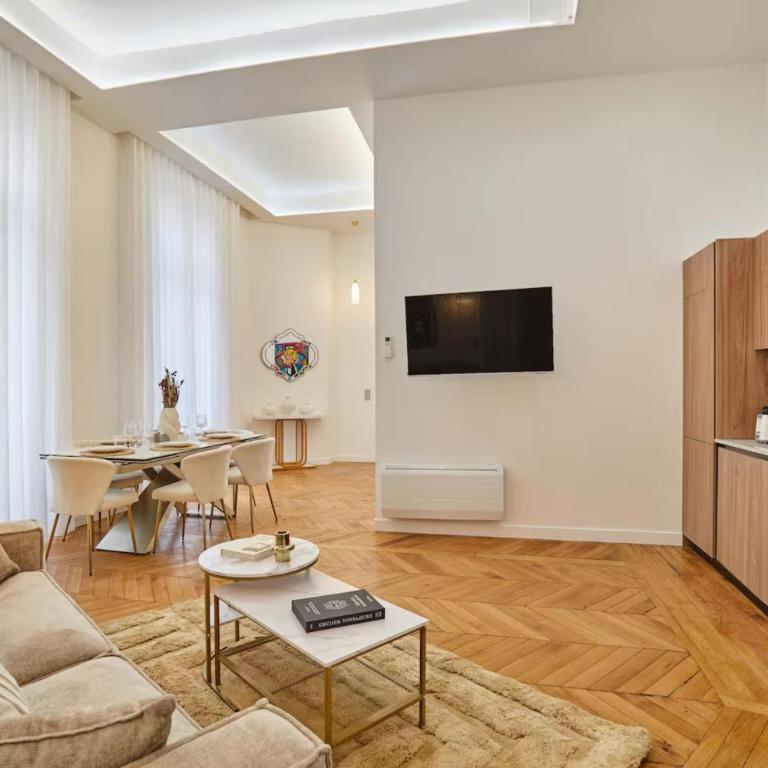 Chic Saint Honoré Luxury Stay with AC - Appartement - 9