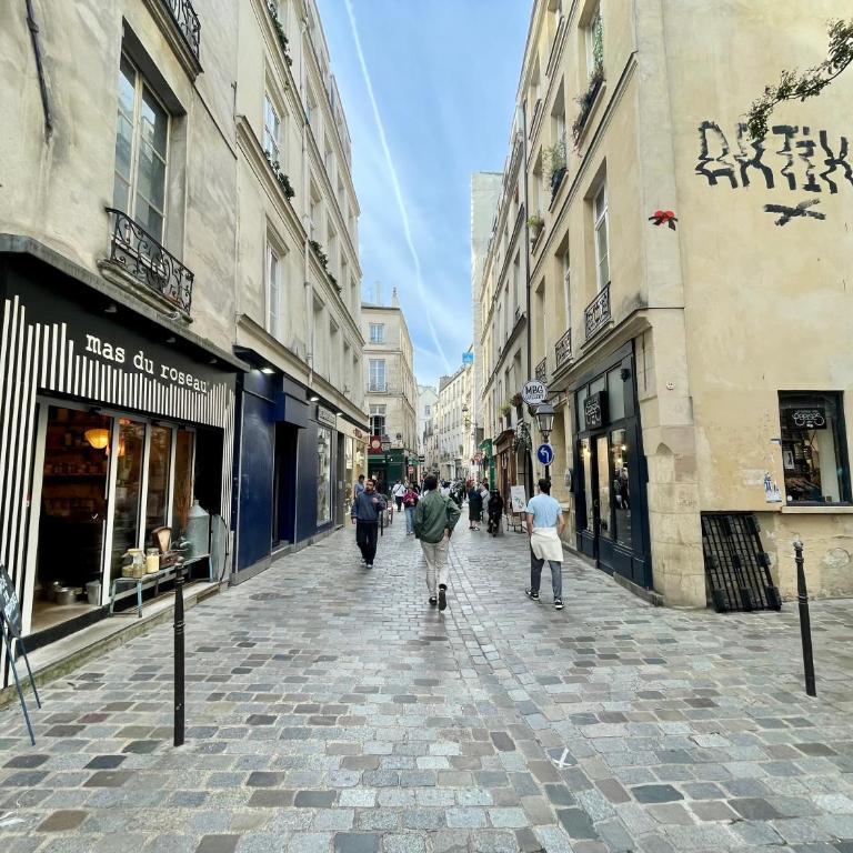 Coeur du Marais-Rue des Rosiers - One-Bedroom Apartment - 17