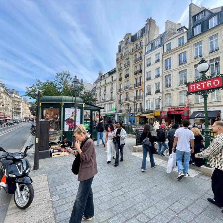 Coeur du Marais-Rue des Rosiers - One-Bedroom Apartment - 11
