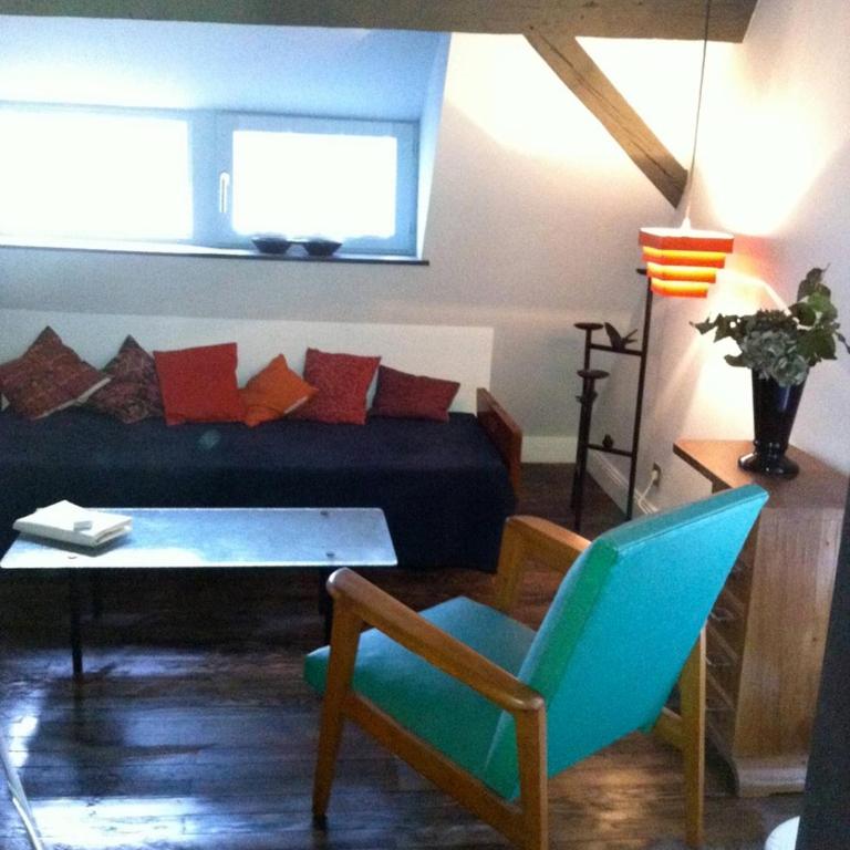 L'appartement au-dessus du - One-Bedroom Apartment - 1