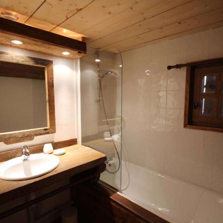 Chalet spacieux Les Saisies, 6 chambres, sauna, 11 pers. - Chalet 3 Chambres - 4