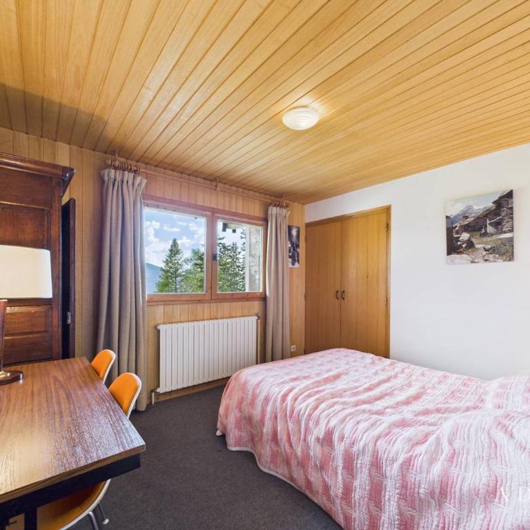 Chalet Savoyard pour 18 pers, proche pistes et commerces, cheminée, balcon, navette gratuite - FR-1-398-582 - Chalet (18 Adultes) - 23
