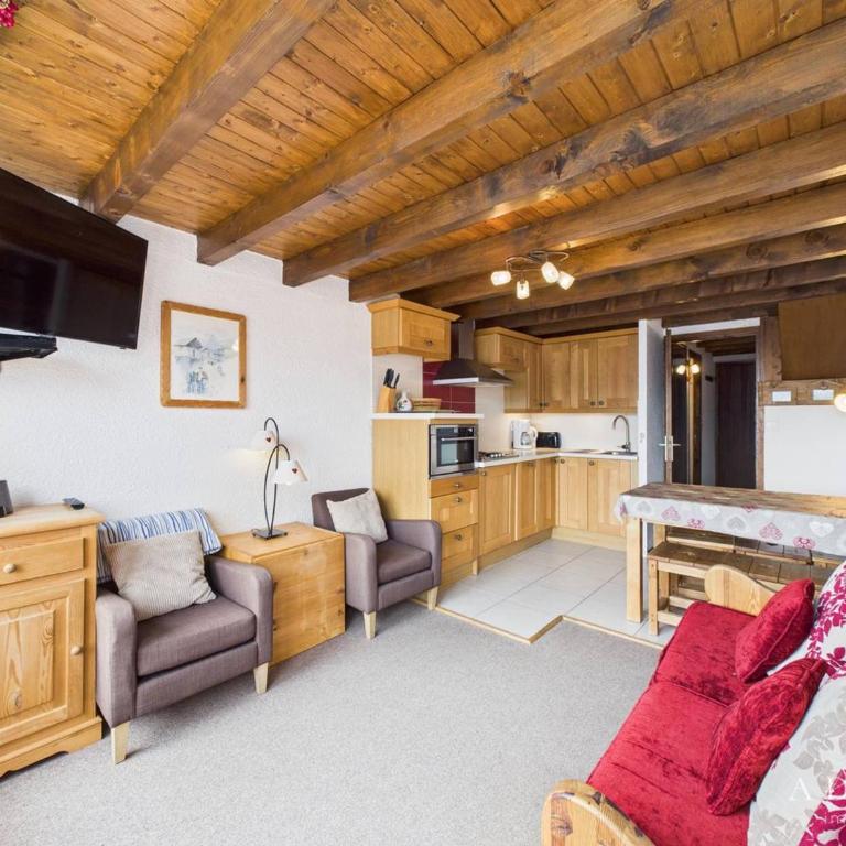 Duplex rénové avec balcon et parking, à 100m des pistes - FR-1-398-529 - Appartement (6 Adultes) - 1