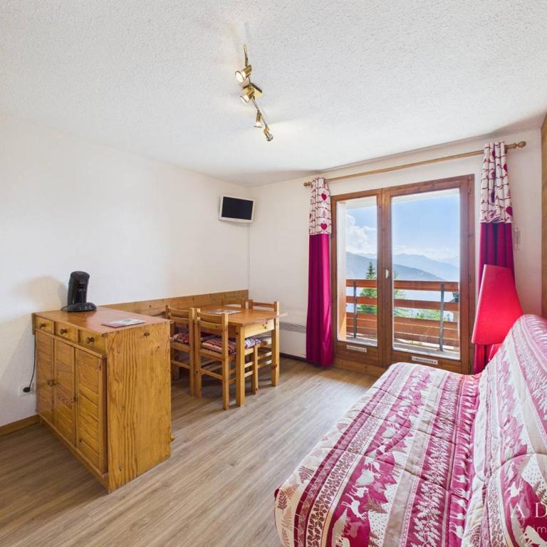 Studio 5 pers au pied des pistes avec balcon, parking inclus - FR-1-398-589 - Studio - 1
