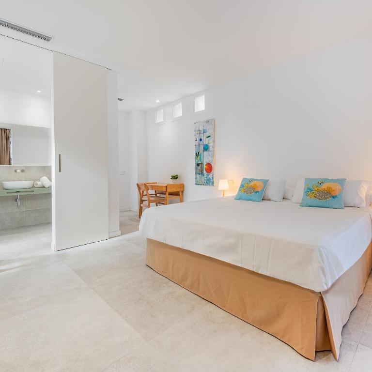 Villamar - Stunning Beachfront Villa with Private Pool - Casa - 15