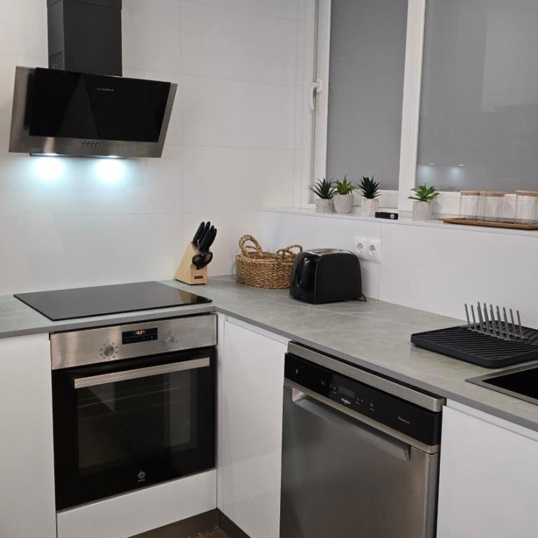 Premium Monthly Rental Beach Front by Del Parque Flats - Apartamento de 3 dormitorios con balcón - 6