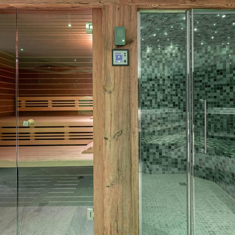 Chalet de luxe familial à Val d'Isère avec spa, proche des pistes et équipements premium - FR-1-567-72 - Chalet (Capacité de 14 Adultes) - 15