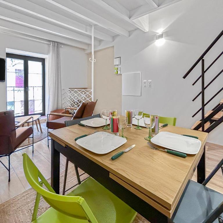 T3 atypique au cœur du village, plages à 10 min - Appartement 2 Chambres - 7