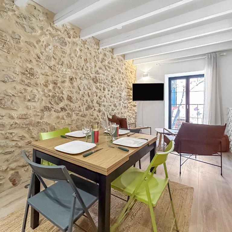 T3 atypique au cœur du village, plages à 10 min - Appartement 2 Chambres - 6