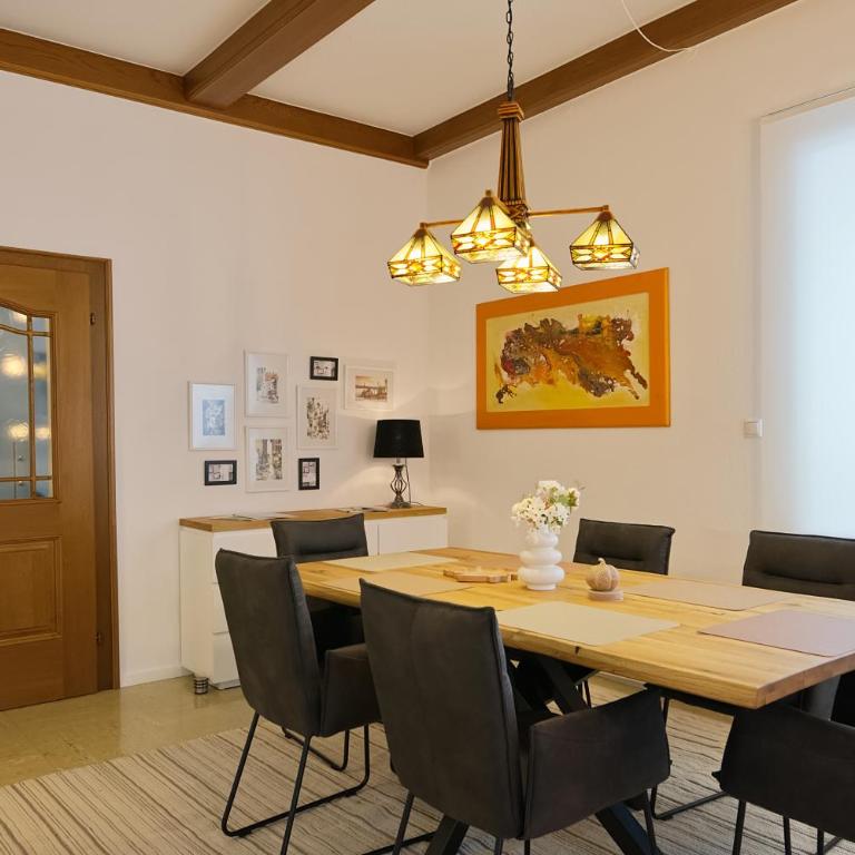 Lauras Ferienwohnung - Ihre Wohlfühloase in der Südweststeiermark mit Garten, Pool, Biotop & Weinbar - Apartment mit 2 Schlafzimmmern und eigenem Pool - 8