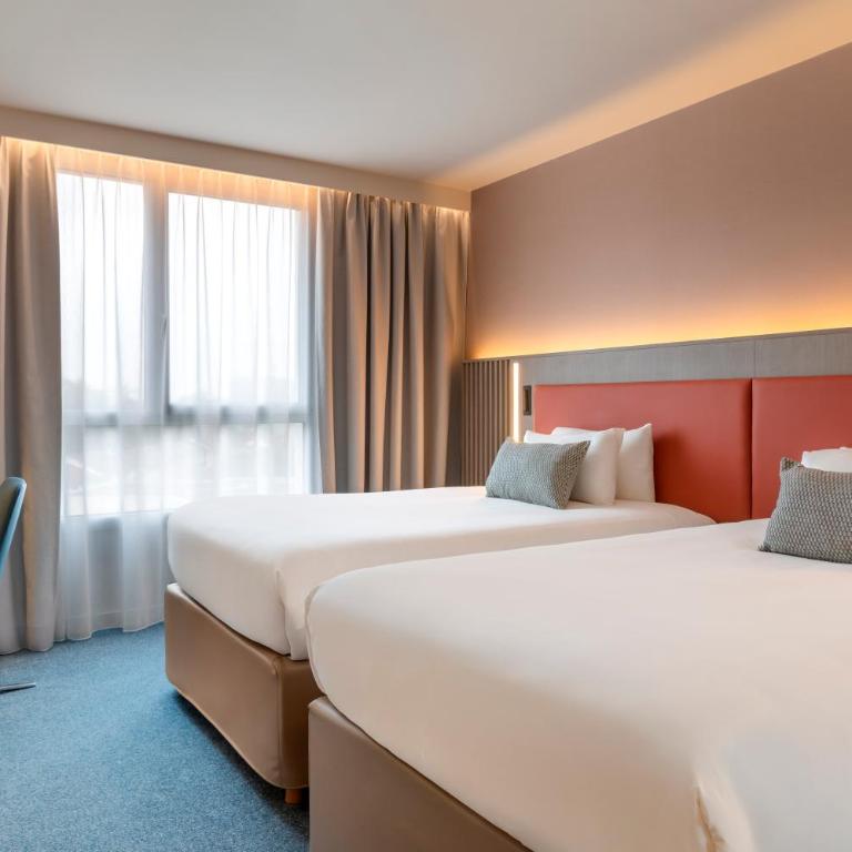 Courtyard by Marriott Paris Saint Denis - Camera Deluxe Doppia con Letti Singoli - 2