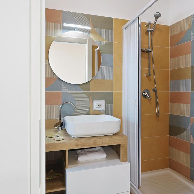 Scenario IN CENTRO - One-Bedroom House - 5
