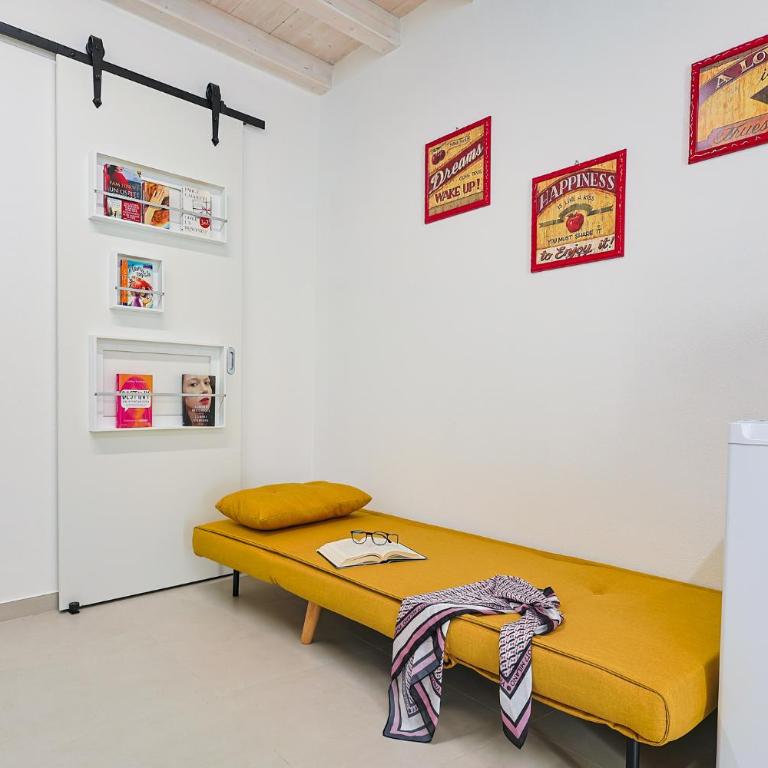 Scenario IN CENTRO - One-Bedroom House - 22
