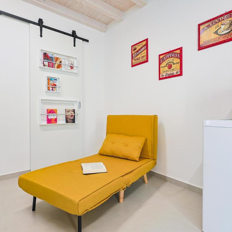 Scenario IN CENTRO - One-Bedroom House - 23
