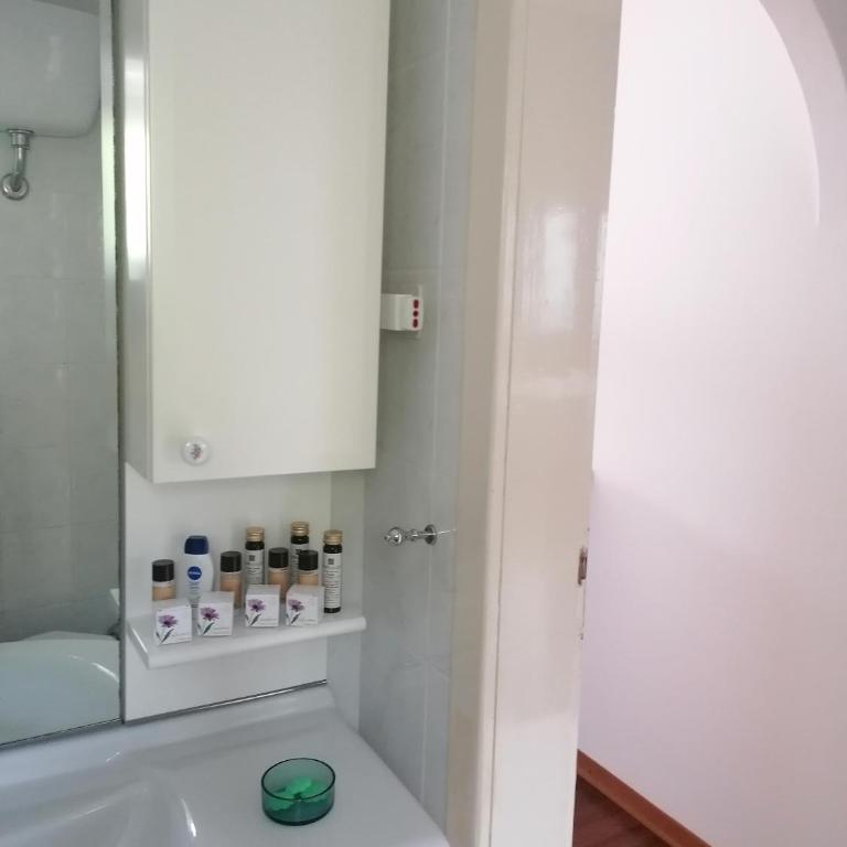 Apartment Trieste Casa Vacanze NATASCIA - Appartamento Familiare con 2 Camere da Letto e Vista - 76