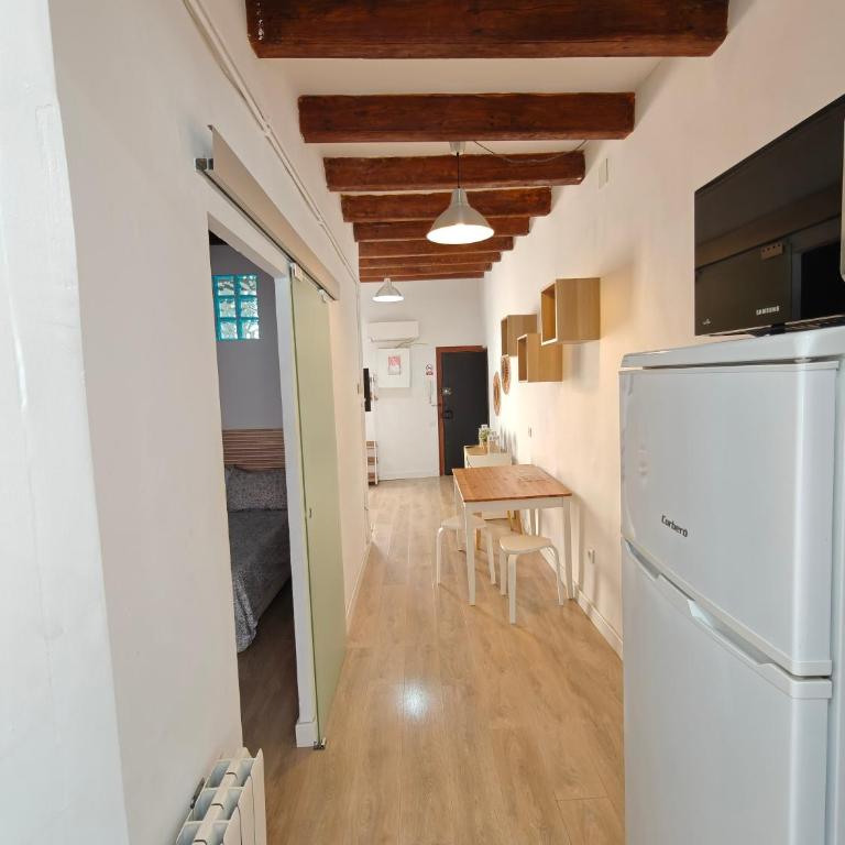 Elegant apartment Sagrada Familia - One-Bedroom Apartment with Terrace - 6