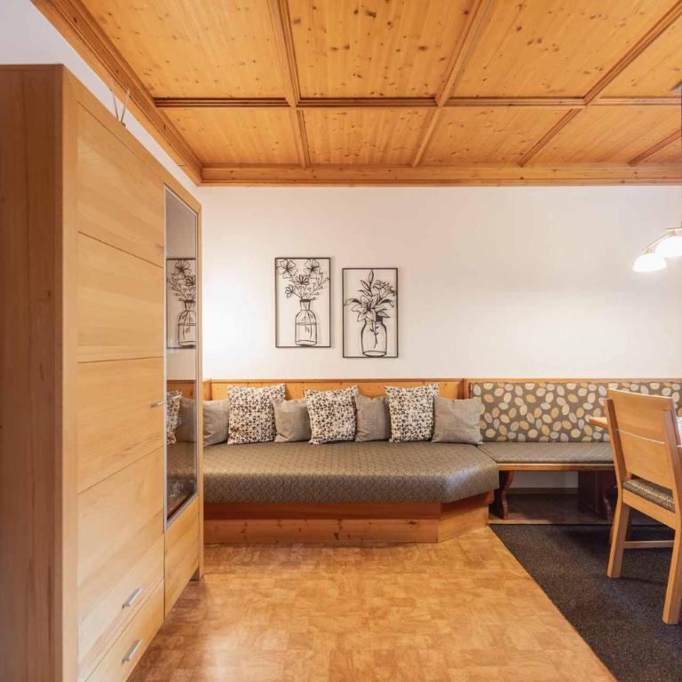 Haus Larcher - Apartment mit Terrasse - 8