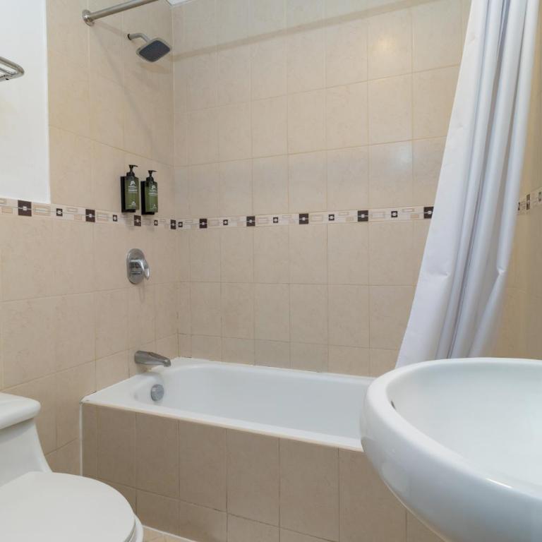 Hotel Plaza Monte Carlo - Habitación Doble Deluxe - 3