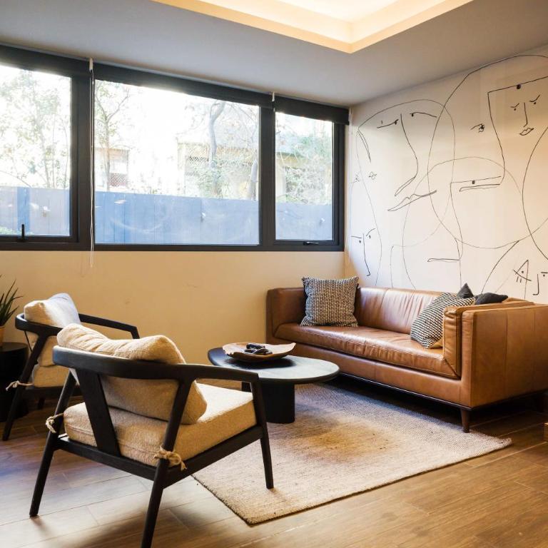 Parkside Oasis Stylish 2BR Retreat with Pool BBQ & Gym Access - Apartment - 47