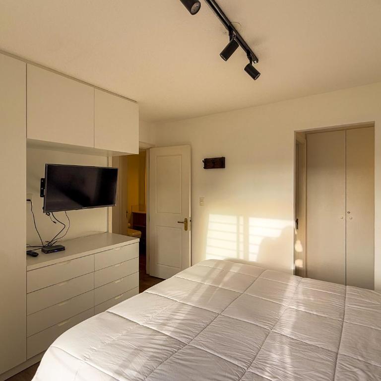 Penthouse con parrillero, terraza y estufa a leña - Two-Bedroom Apartment - 15