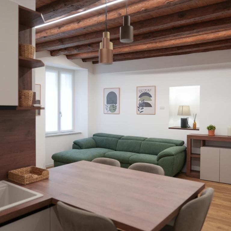 indipendenza 60 Home Como Center - Appartamento con 2 Camere da Letto - 1