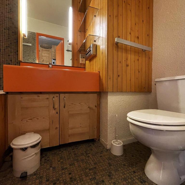 Studio cosy au pied des pistes avec balcon et baignoire - Animaux admis - FR-1-452-51 - Studio - 12