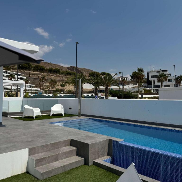 Resort Seascape Villa 8 by Bookaparadise - Villa - 3