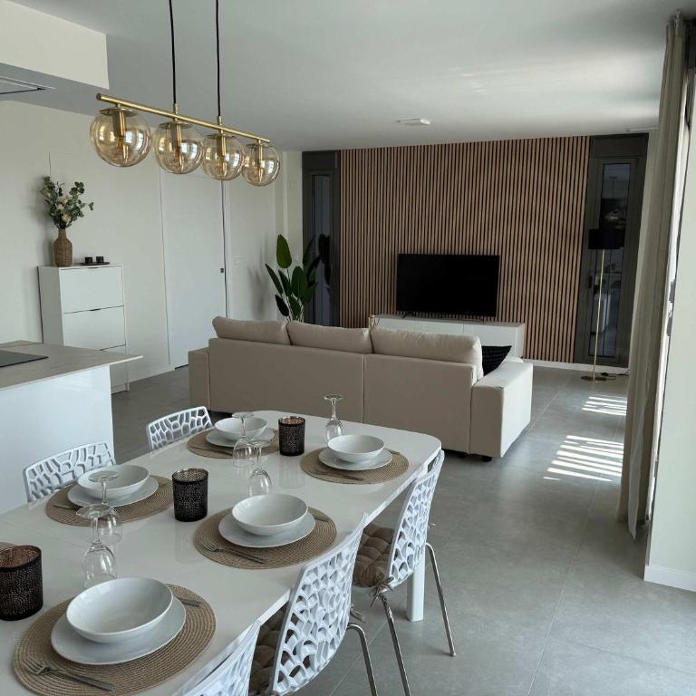 Resort Seascape Villa 8 by Bookaparadise - Villa - 18