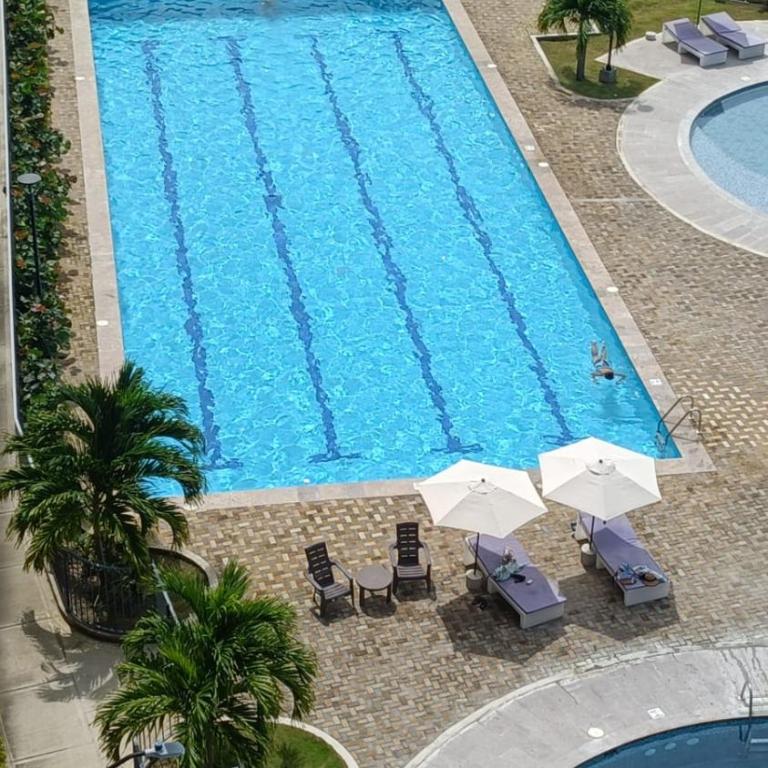 Hermoso Apto cerca a la playa Bello Horizonte Plaza - Apartamento con vistas al mar - 12