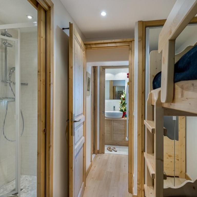 Appartement de charme à Courchevel 1850, 2 pièces + coin montagne - Appartement 1 Chambre - 4
