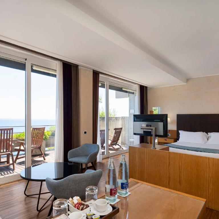 Eurostars Monte Tauro - Junior Suite con Terrazza e Vista Mare Premium - 6