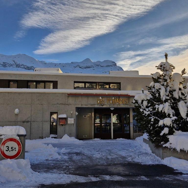 Appartement lumineux 8 pers · Balcon · Parking en option - Appartement 2 Chambres - 11