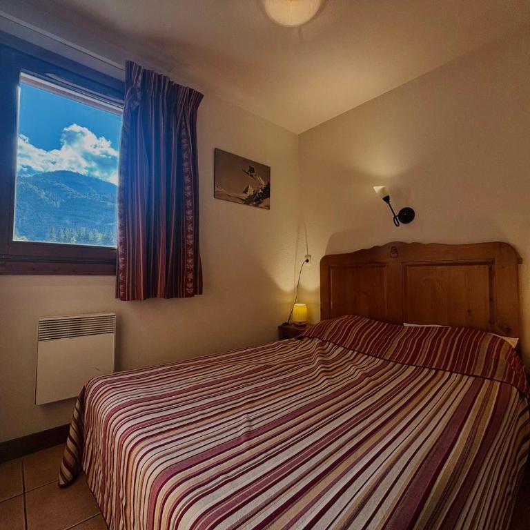 Appartement calme à Samoëns avec terrasse - FR-1-624-144 - Appartement - 16