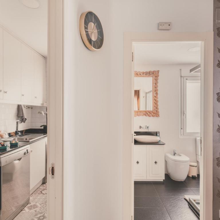 City Deluxe Apartment- Alquiler corta duración - Three-Bedroom Apartment - 36