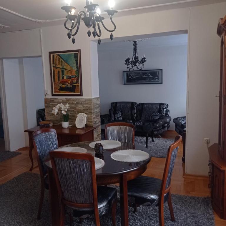 Apartman Centar - Apartman sa 2 Spavaće Sobe - 2