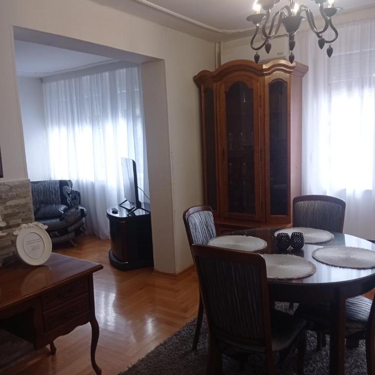 Apartman Centar - Apartman sa 2 Spavaće Sobe - 6