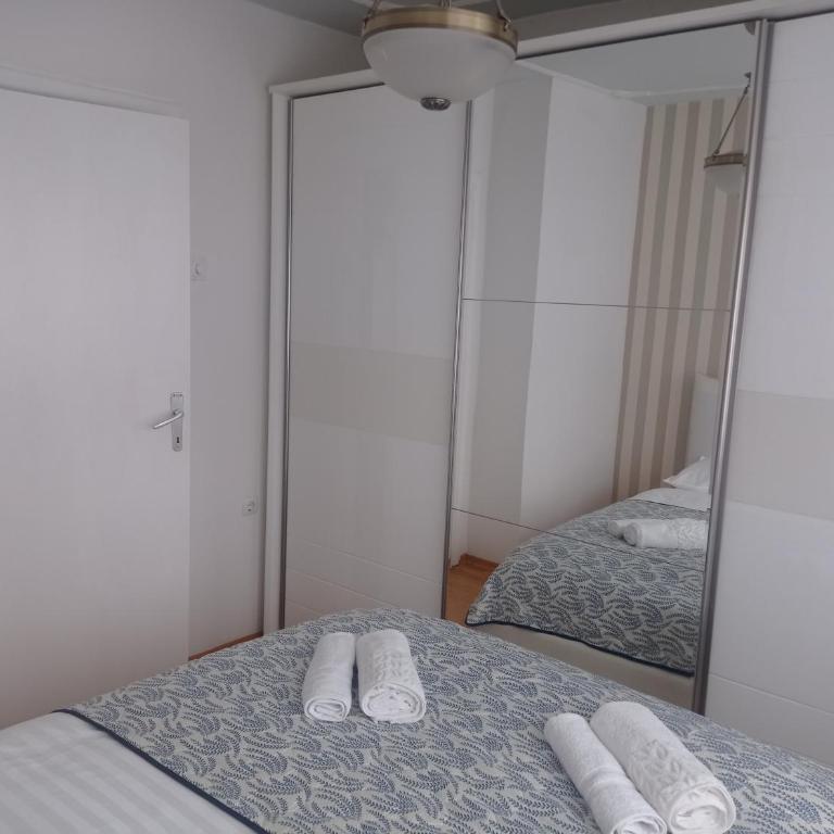 Apartman Centar - Apartman sa 2 Spavaće Sobe - 3