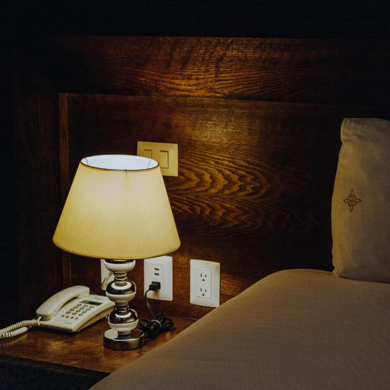 Ame Hotel Boutique & Spa - King Room with Balcony - 8