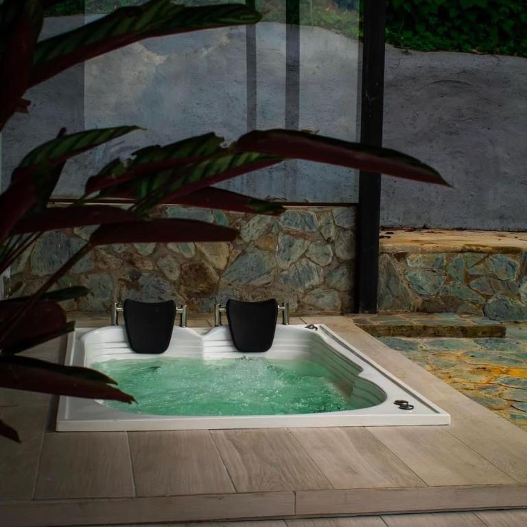 ZOI Eco Hotel y Glamping - Habitación Doble con vistas a la montaña - 4
