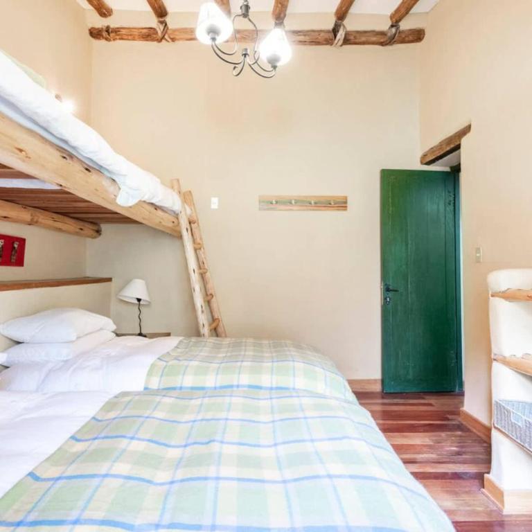 Peaceful 4BR Villa with Nature View - Villa - 17
