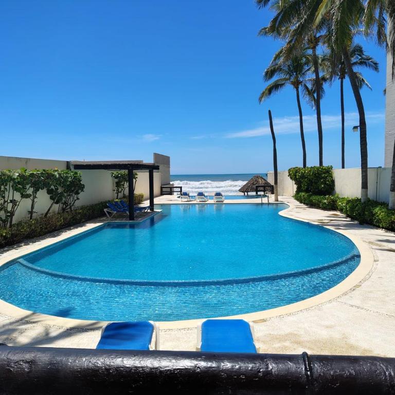 Departamento con Club Playa Acapulco Diamante 4Rec - Apartamento Deluxe de 4 dormitorios - 2