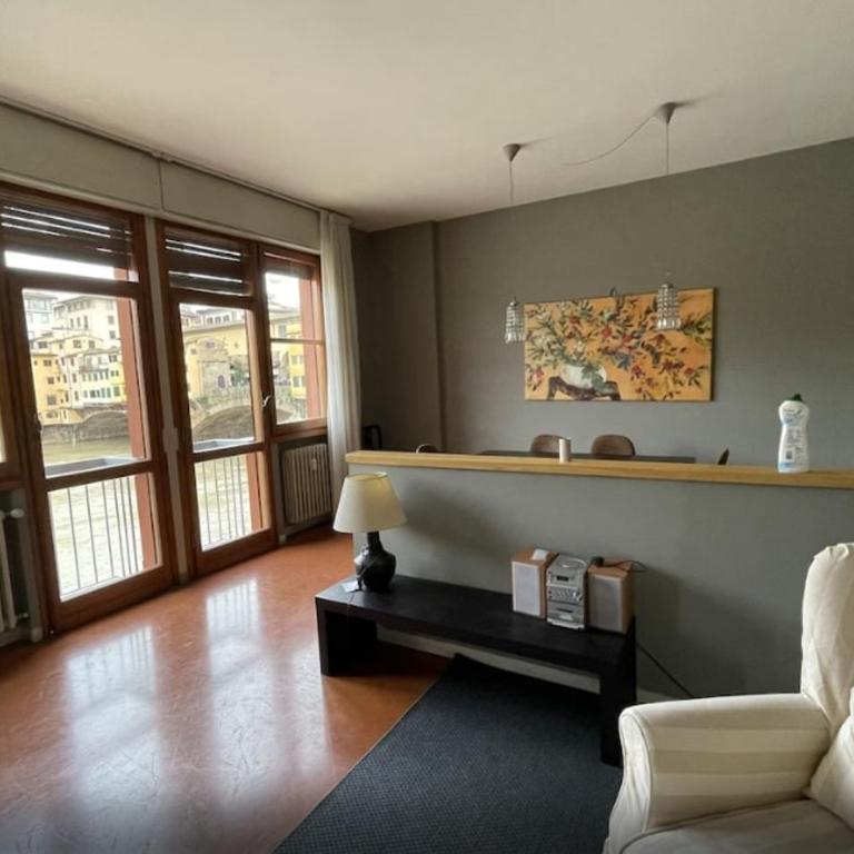 Old Bridge Florence Apartment - Appartamento con 3 Camere da Letto e Vista Acqua - 11