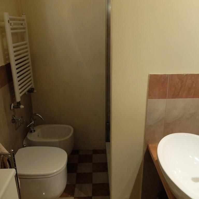 Old Bridge Florence Apartment - Appartamento con 3 Camere da Letto e Vista Acqua - 21